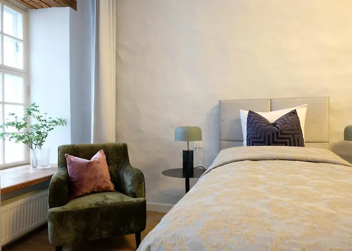 2br With Sauna Pikk Street Apartment *